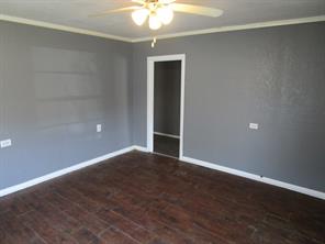 905 Wallis Avenue - Photo 14