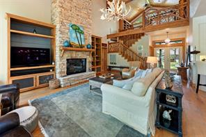 785 Windy Point Drive - Photo 10