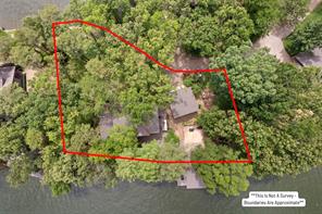 785 Windy Point Drive - Photo 2