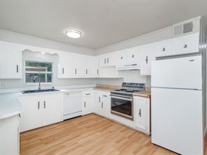 3010 Captains Cove - Photo 10
