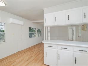 3010 Captains Cove - Photo 11