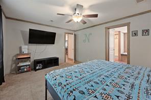501 W 3rd Street - Photo 19