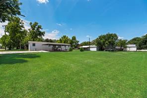 501 W 3rd Street - Photo 34