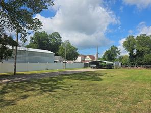 200 S Canton Street - Photo 4