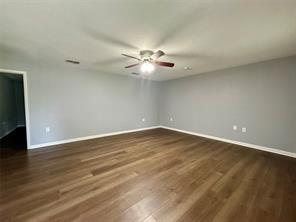 111 S Canton Street - Photo 8