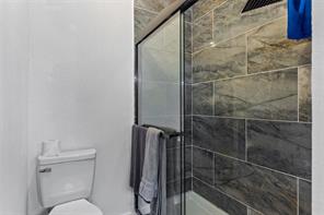 408 E Mulberry Street - Photo 23