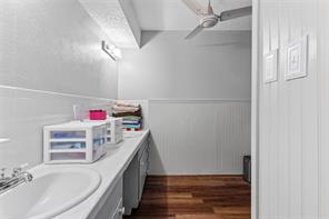 408 E Mulberry Street - Photo 25