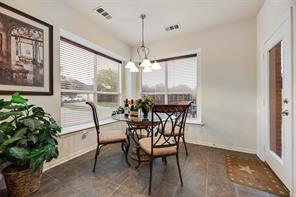 1660 Meadows Avenue - Photo 13