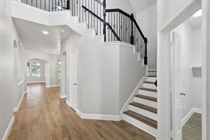 1581 Meadows Avenue - Photo 4