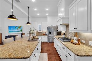 1004 Calumet Court - Photo 12