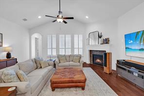 1004 Calumet Court - Photo 20