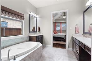 1024 Highpoint Way - Photo 15