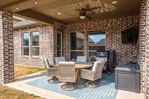 1024 Highpoint Way - Photo 23