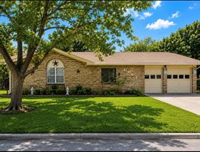 4407 Mcarthur Circle