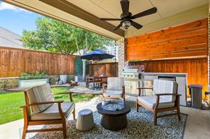 1516 Presley Way - Photo 6