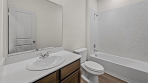 621 Dunham Road - Photo 3