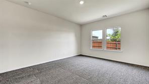 600 Dunham Road - Photo 10