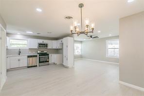 5012 Roxie Street - Photo 10