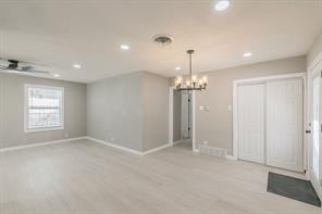 5012 Roxie Street - Photo 11