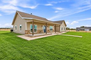 265 Private Road 1728 - Photo 3