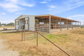 265 Private Road 1728 - Photo 31