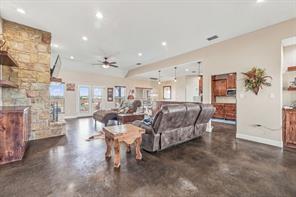 265 Private Road 1728 - Photo 5