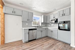 1302 N Bailey Street - Photo 6