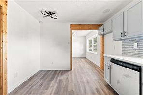 1302 N Bailey Street - Photo 7