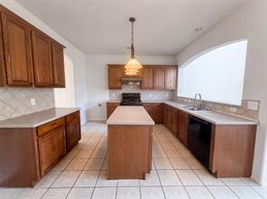 1304 Grapevine Drive - Photo 2