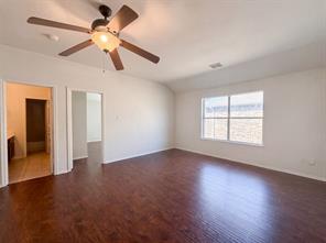 1304 Grapevine Drive - Photo 4