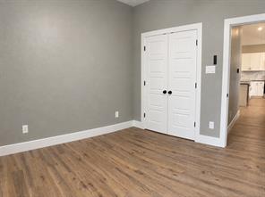 907 Travis Avenue - Photo 11