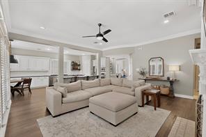 1921 Armstrong Drive - Photo 11