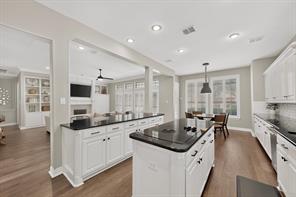 1921 Armstrong Drive - Photo 13