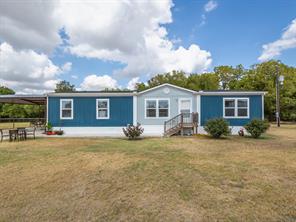 663 Private Road 1098