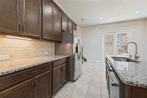 624 Club Drive - Photo 23