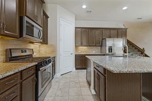 624 Club Drive - Photo 26