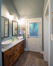 1600 W Day Street - Photo 16