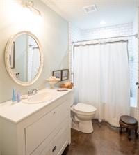 1600 W Day Street - Photo 18