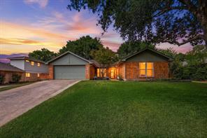 2840 Southridge Drive - Photo 2