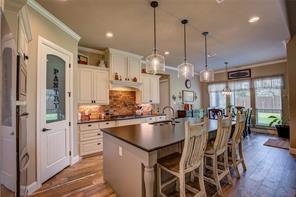 1025 Sinopa Street - Photo 6