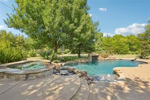 1761 Elmhurst Court - Photo 34