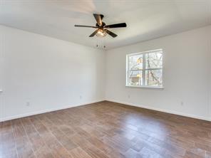 1307 Worthington Street - Photo 10