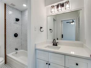 1307 Worthington Street - Photo 9