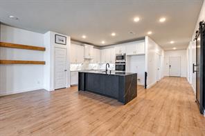 970 Hurstwood Drive - Photo 3