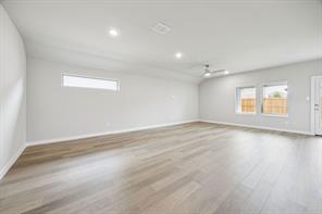 1513 Hemlock Drive - Photo 9