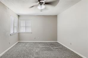 1012 Bellflower Drive - Photo 16