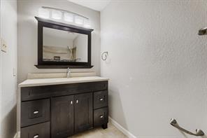 1012 Bellflower Drive - Photo 18