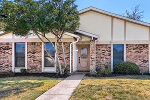 1012 Bellflower Drive - Photo 2