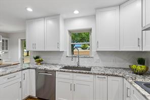 1694 Betts Lane - Photo 17