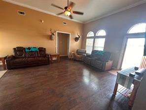 5961 Fm 66 - Photo 3